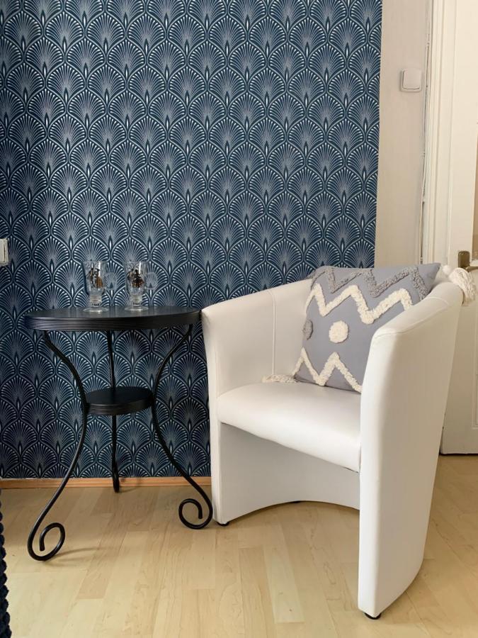 Natalya Gold Apartment *